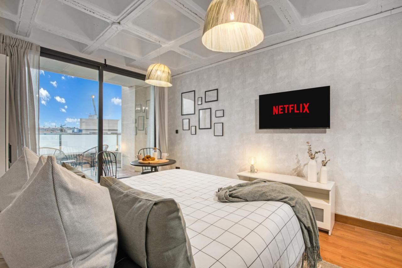 מדריד Cozy Penthouse, 20 Min To Downtown, Alcala Norte מראה חיצוני תמונה