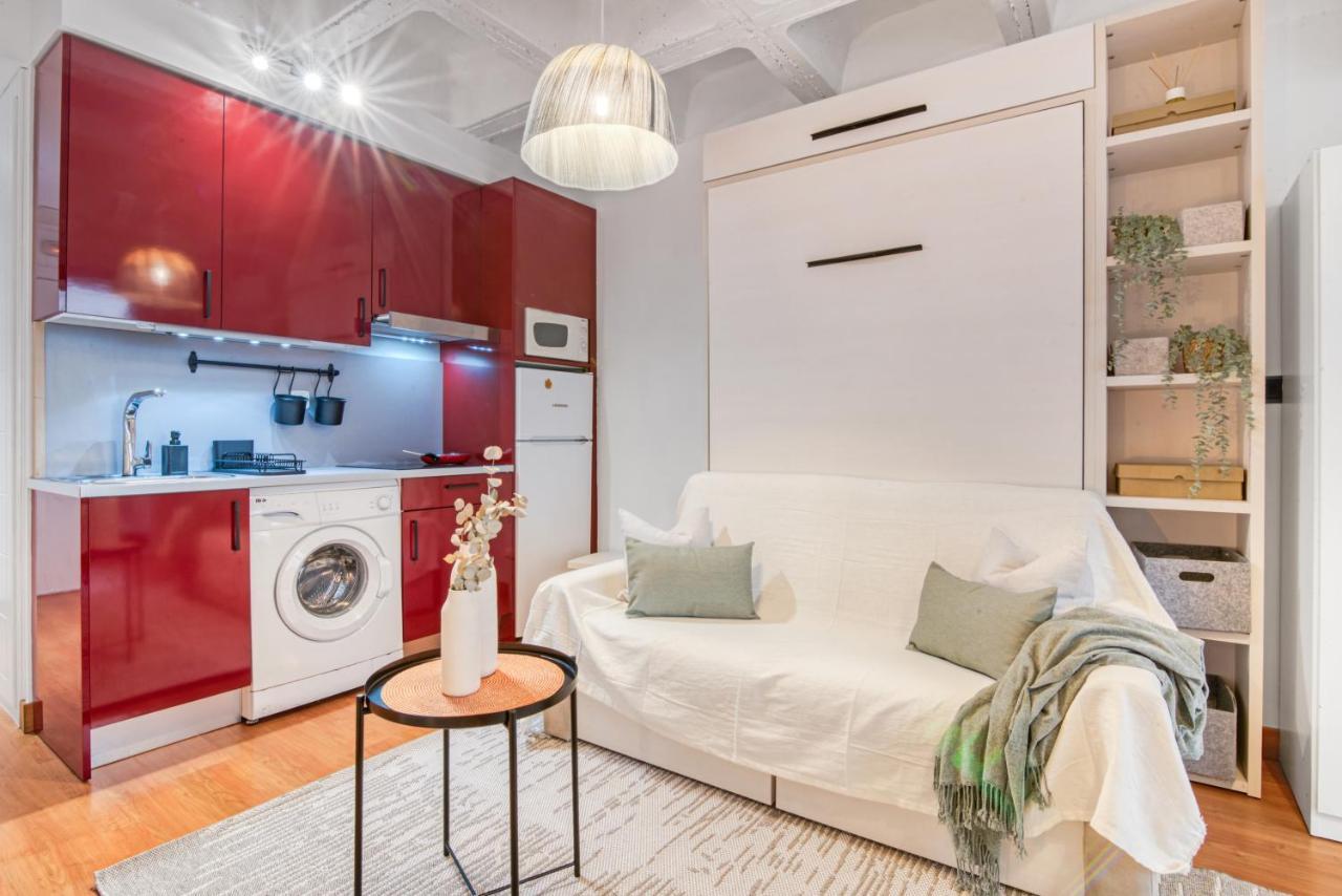 מדריד Cozy Penthouse, 20 Min To Downtown, Alcala Norte מראה חיצוני תמונה